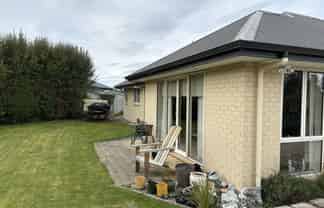 5 Eric Batchelor Place, Waimate