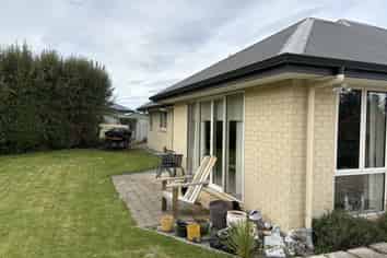 5 Eric Batchelor Place, Waimate