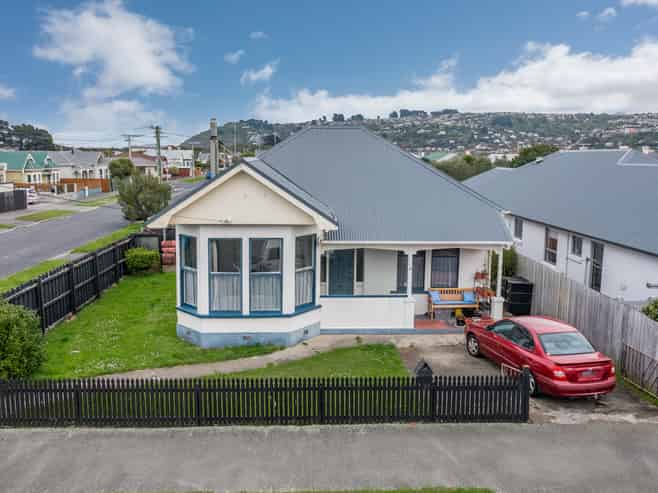 16 Freyberg Street, Saint Kilda