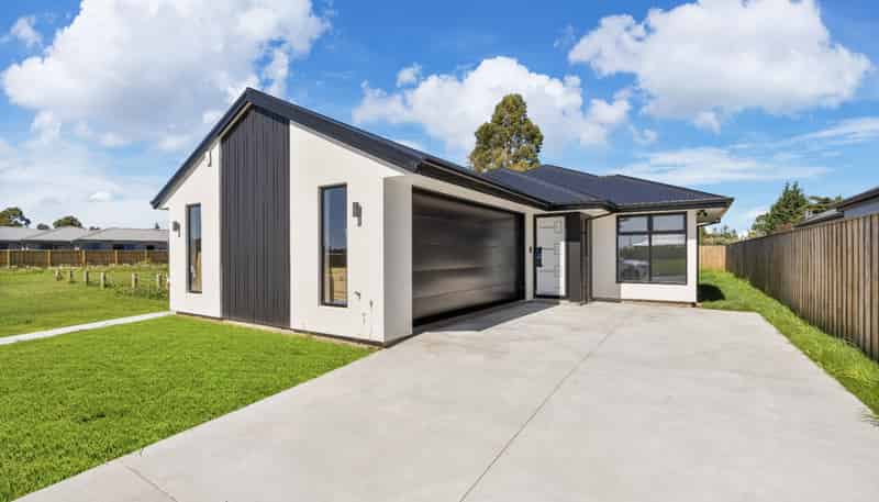 34 Derbridge Street, Woodend