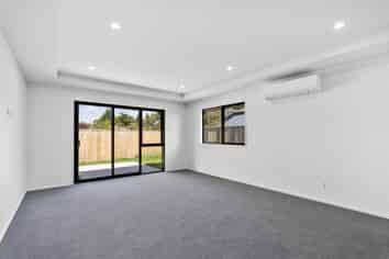 34 Derbridge Street, Woodend