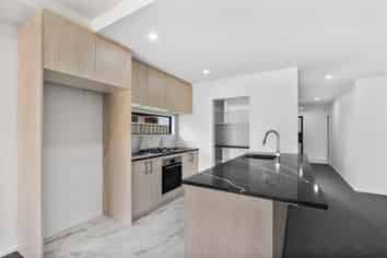 34 Derbridge Street, Woodend