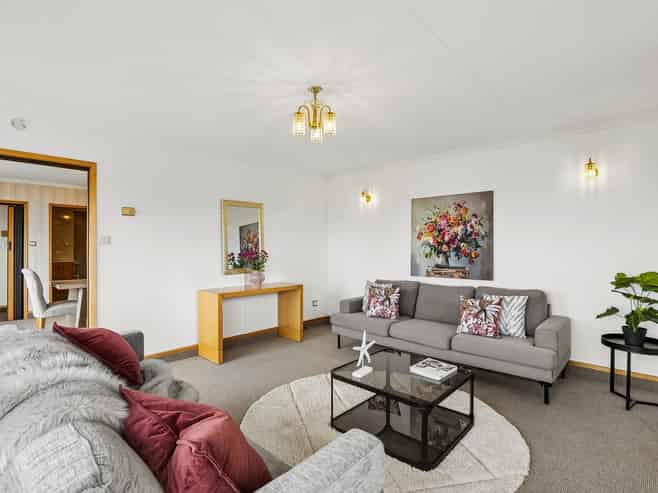 32 Bangor Terrace, Kew
