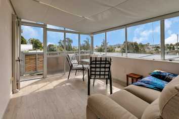 5B Robin Hood Place, Onerahi