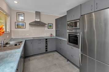 5B Robin Hood Place, Onerahi