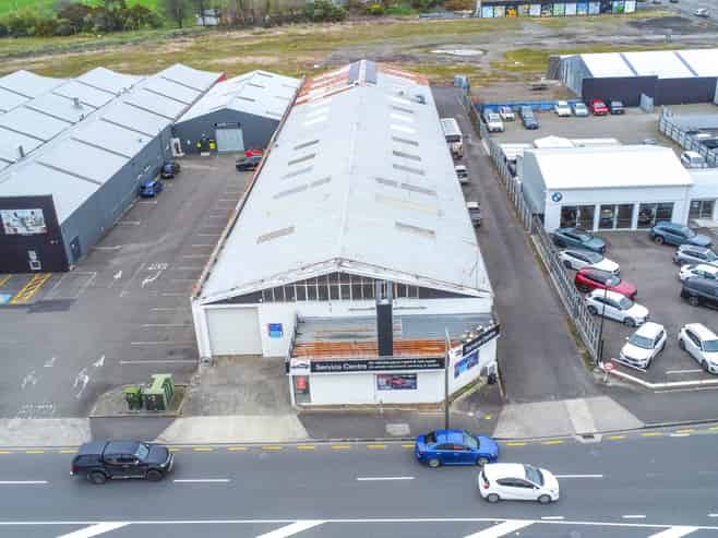 475sqm warehouse with Tremaine profile