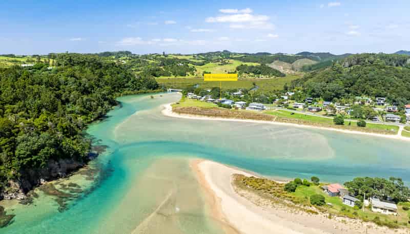 878 Matapouri Road, Matapouri