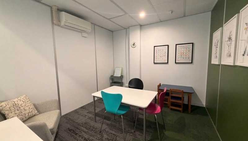 Unit 4/114 Saint Georges Bay Road, Parnell