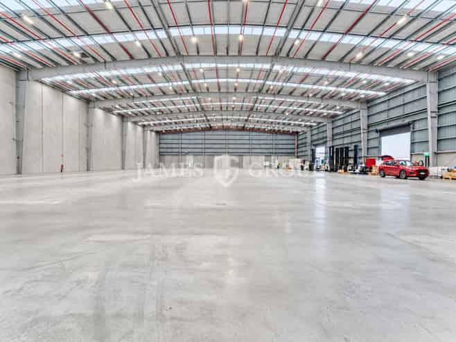 High Stud Airport Oaks Industrial Opportunity