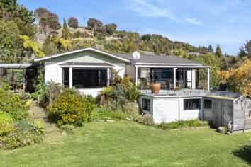 23 Gibbs Road, Collingwood, Motupipi