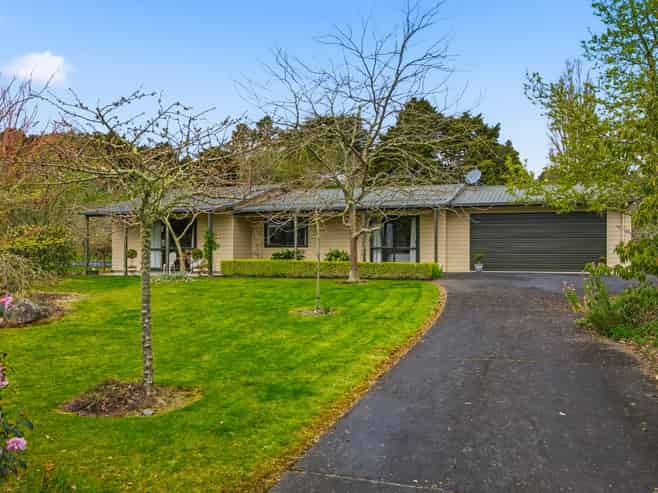 5 Peter Mcintyre Street, Kakahi, Owhango