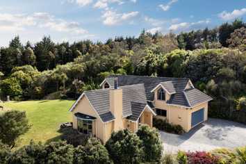 80 Camp Road, Company Bay