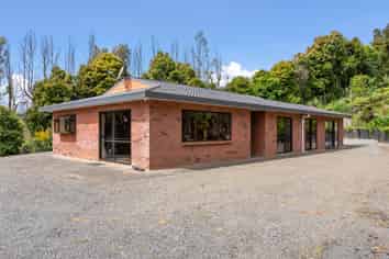 136 Knight Road, Ruatangata West