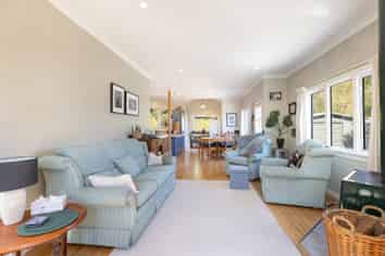 5 Kakenga Road, Stoke