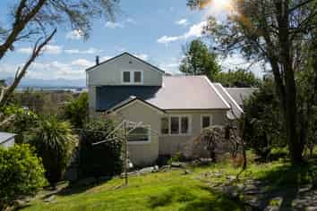5 Kakenga Road, Stoke