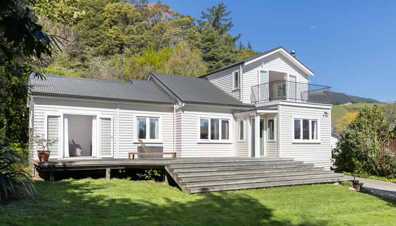 5 Kakenga Road, Stoke