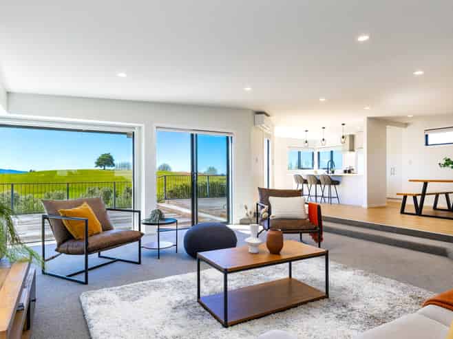 17 Pine Hill Rise, Fairhall