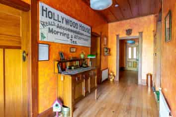 Holly Homestead – Boutique Franz Josef