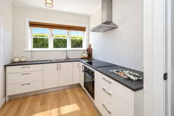 1 Hobson Street, Woolston