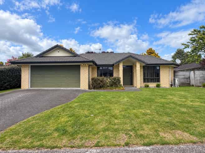 18 Malbec Place, Rototuna