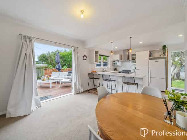 63 Main Road, Wainuiomata
