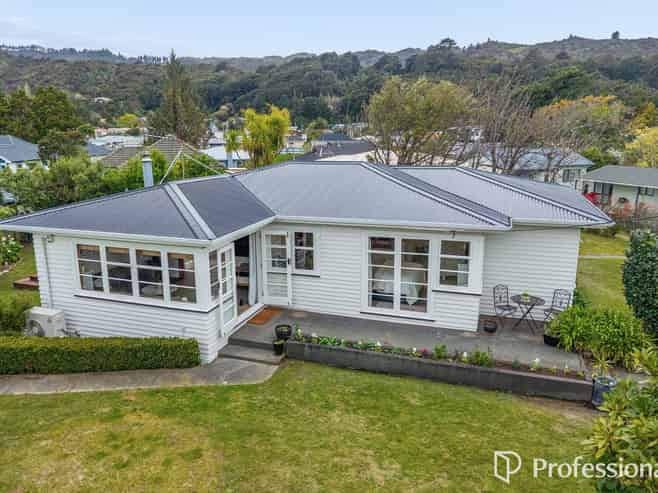 63 Main Road, Wainuiomata