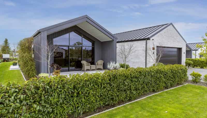 12 Sorrento Drive, Rangatira Park