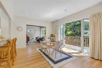 64 Cluny Road, Plimmerton