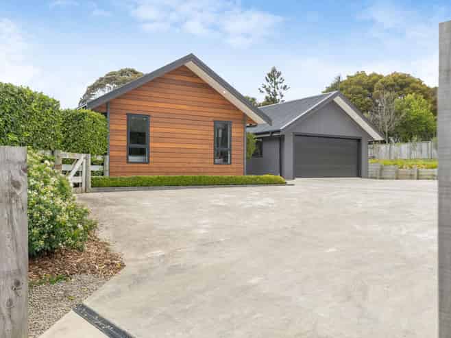 906E Reid Line East, BUNNYTHORPE