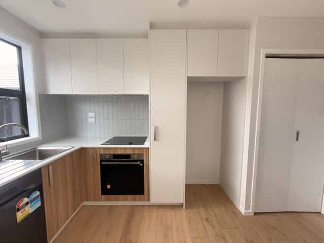 8/1 Scott Road, Papatoetoe