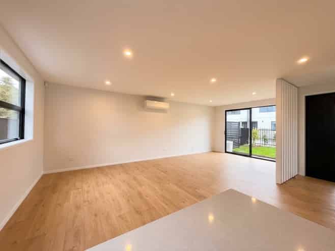 7/1 Scott Road , Papatoetoe
