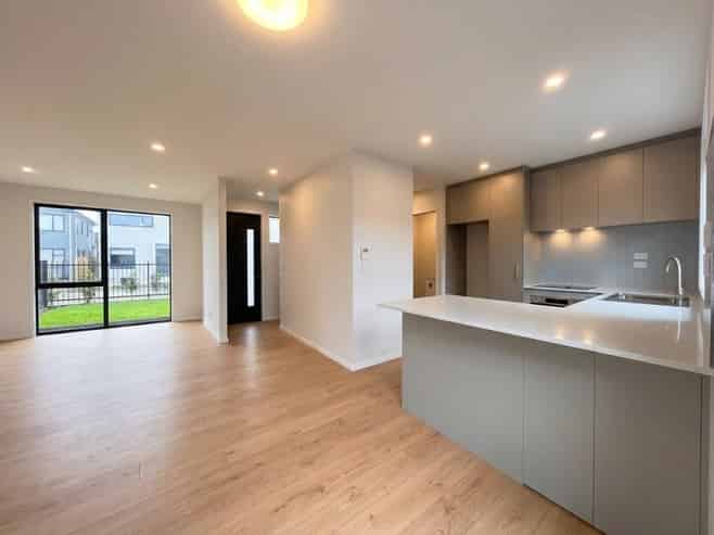 7/1 Scott Road , Papatoetoe