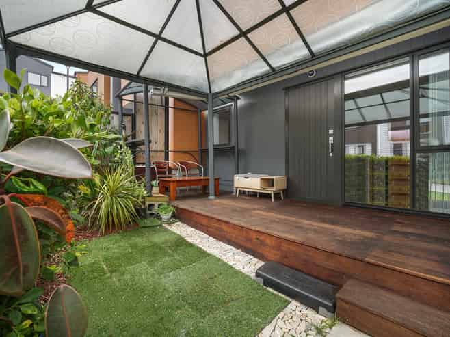 32 Raupeti Lane, Henderson
