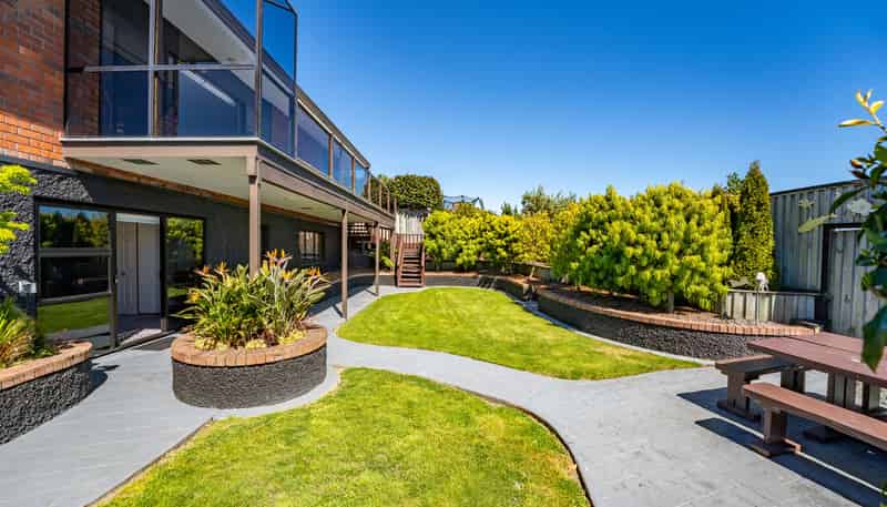 18 Avonbank Place, Atawhai