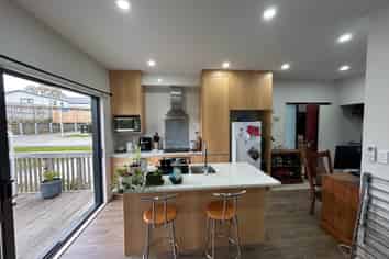 11 Kawariki Road, Helensville