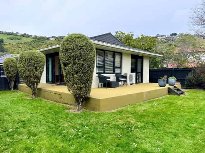 10A Bay View Road, Moncks Bay
