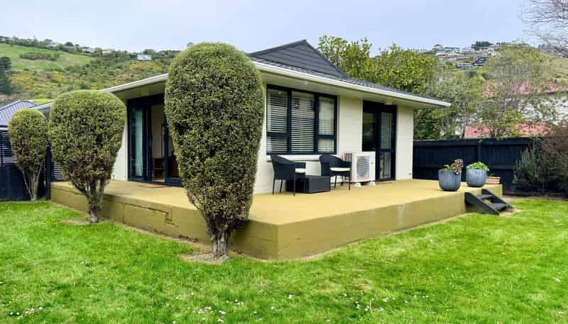 10A Bay View Road, Moncks Bay