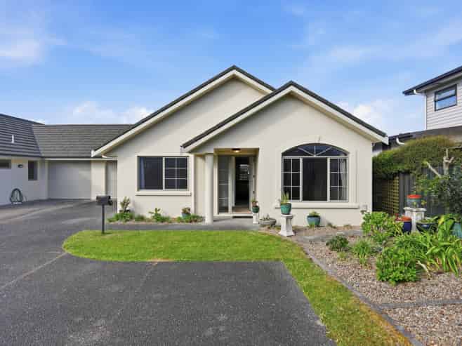 6/200 Papamoa Beach Road, Papamoa