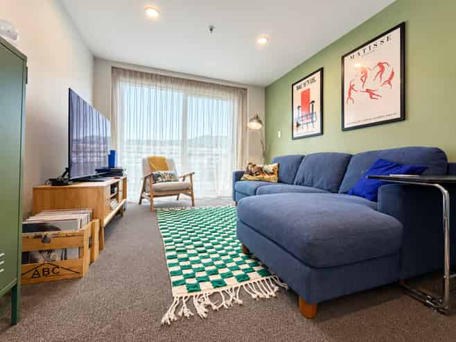 6E/11 Newtown Avenue, Newtown