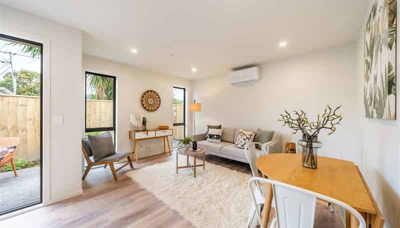 5/6 Exchange Street, Ebdentown