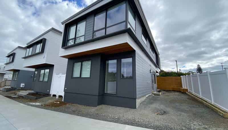 1/16 Waterloo Road, Milford