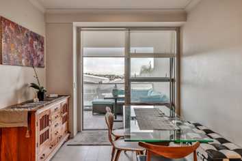 2B/39 Mackelvie Street, Grey Lynn