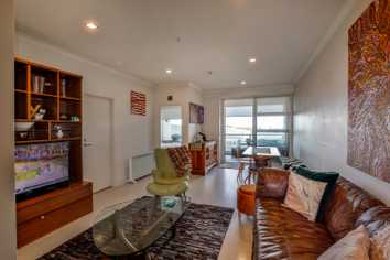 2B/39 Mackelvie Street, Grey Lynn