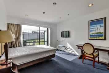 207/9-17 Byron Avenue, Takapuna