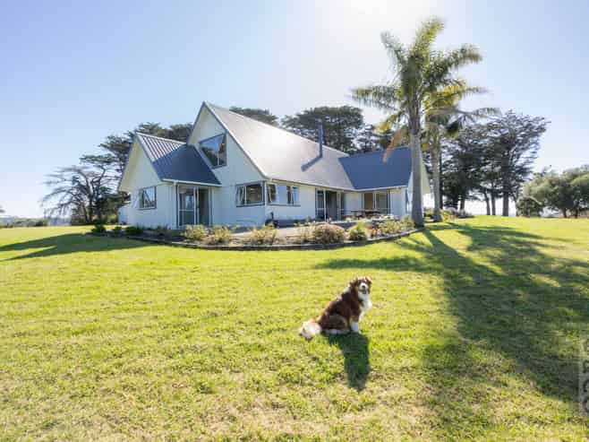 221 Amreins Road, Taupaki