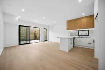 Auckland - Address withheld