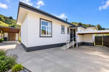 6 Cornwall Street, Picton