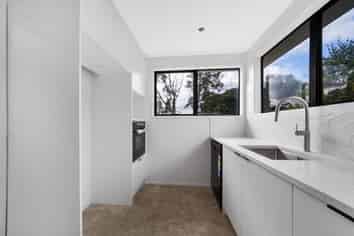 Auckland - Address withheld