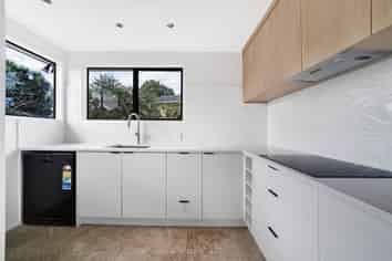 Auckland - Address withheld