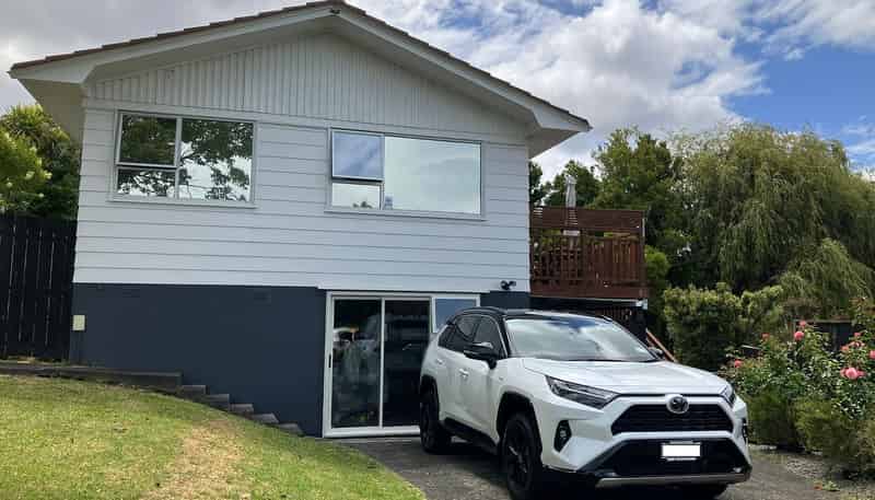 8 Erica Road, Sunnynook
